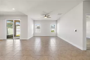 7915 Greenway Ave, Wesley Chapel, FL 33544 - Photo 18