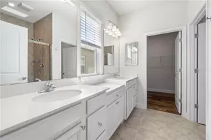 7915 Greenway Ave, Wesley Chapel, FL 33544 - Photo 30