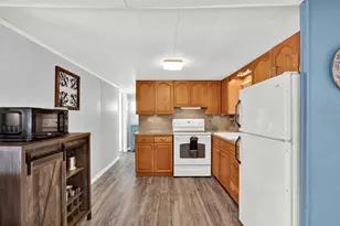 7880 54th Ave N, Saint Petersburg, FL 33709 - Photo 10