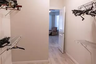 8000 Olive Brook Dr, Wesley Chapel, FL 33545 - Photo 22