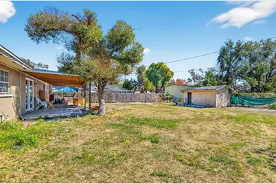527 Julie Lane, Brandon, FL 33511 - Photo 32