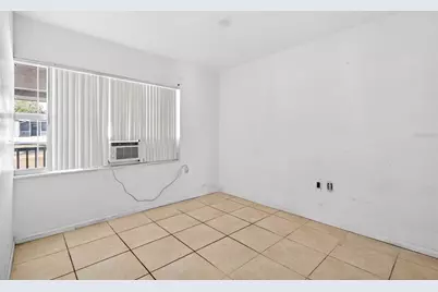 527 Julie Lane, Brandon, FL 33511 - Photo 24