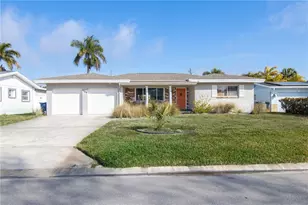 1129 39th Ave NE, Saint Petersburg, FL 33703 - Photo 1