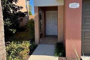 1827 Sommarie Wy, Tarpon Springs, FL 34689 - Photo 2