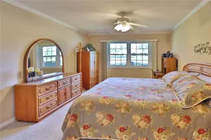 880 MacLaren Dr N, Palm Harbor, FL 34684 - Photo 24