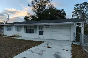 38247 3rd Ave, Zephyrhills, FL 33542 - Photo 1