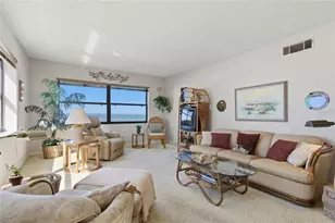1270 Gulf Blvd, Clearwater Beach, FL 33767 - Photo 6