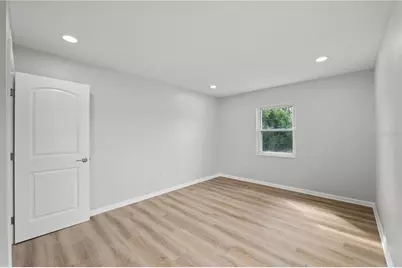 6098 Shannon Avenue, Spring Hill, FL 34606 - Photo 16