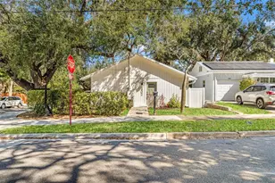 1402 Hilton Pl, Tampa, FL 33604 - Photo 8