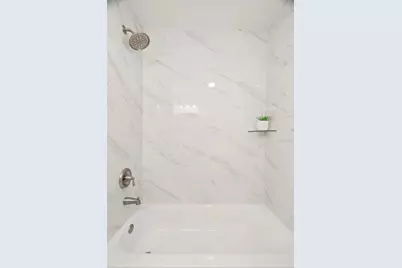 7211 Orpine Drive N, Saint Petersburg, FL 33702 - Photo 16