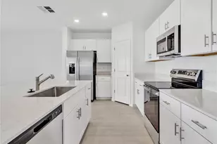 8505 Bella Mar Trail, Parrish, FL 34219 - Photo 6