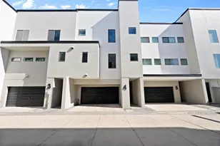 1910 W North A St, Tampa, FL 33606 - Photo 2