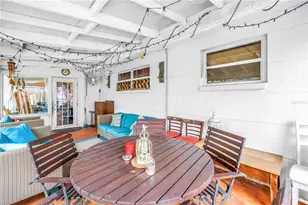 1297 Eden Isle Blvd NE, Saint Petersburg, FL 33702 - Photo 20