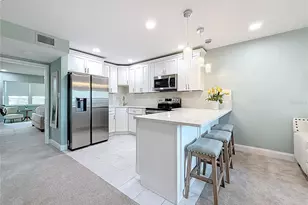 7321 Central Ave, Saint Petersburg, FL 33710 - Photo 4