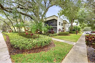 3300 Fox Chase Circle N #202, Palm Harbor, FL 34683 - Photo 18