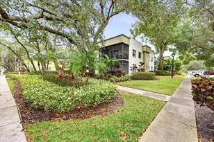 3300 Fox Chase Circle N, Palm Harbor, FL 34683 - Photo 18