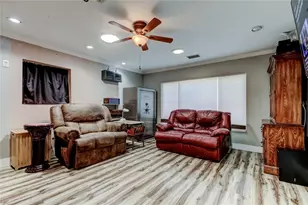 1821 Driftwood Cir N, Oldsmar, FL 34677 - Photo 58