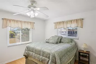 1640 Bentwood Dr, Sun City Center, FL 33573 - Photo 24