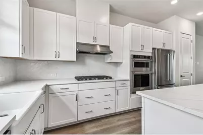 7204 Sutton Lane, Sarasota, FL 34240 - Photo 14