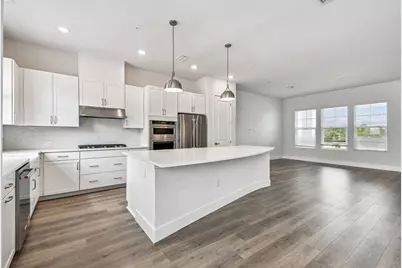 7204 Sutton Lane, Sarasota, FL 34240 - Photo 10