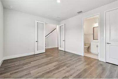 7204 Sutton Lane, Sarasota, FL 34240 - Photo 8