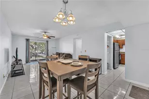 801 Russell Ln, Brandon, FL 33510 - Photo 18