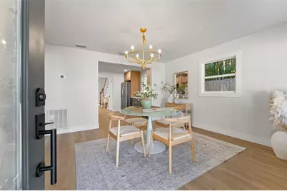 646 36th Avenue N, Saint Petersburg, FL 33704 - Photo 2