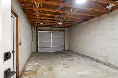 646 36th Avenue N, Saint Petersburg, FL 33704 - Photo 36