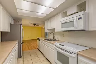 1408 Garden Ave, Tarpon Springs, FL 34689 - Photo 12