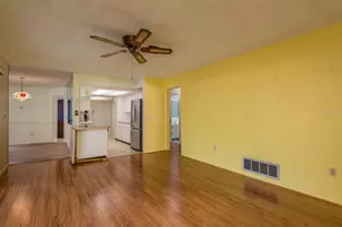 1408 Garden Ave, Tarpon Springs, FL 34689 - Photo 14