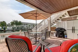 5092 Beach Dr SE, Saint Petersburg, FL 33705 - Photo 20