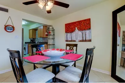 5092 Beach Drive SE #A, Saint Petersburg, FL 33705 - Photo 8