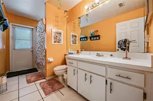 1813 Dockside Dr, Valrico, FL 33594 - Photo 22