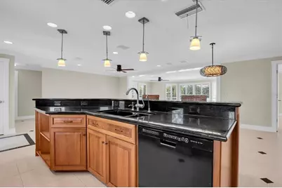 309 Buttonwood Lane, Largo, FL 33770 - Photo 14