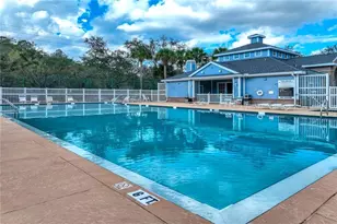 9550 Charlesberg Dr, Tampa, FL 33635 - Photo 10