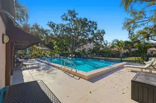 1310 Pelican Creek Crossing, Saint Petersburg, FL 33707 - Photo 34