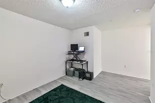2400 Feather Sound Dr, Clearwater, FL 33762 - Photo 24