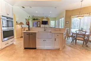 1211 Pristine Pl, Lutz, FL 33549 - Photo 14