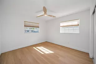 4320 Huntington St NE, Saint Petersburg, FL 33703 - Photo 18