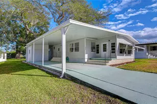 6128 Ridgewood Dr, Zephyrhills, FL 33542 - Photo 38