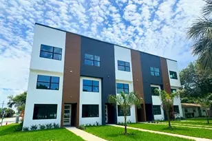 375 13th St N, Saint Petersburg, FL 33705 - Photo 28