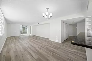 1430 Gulf Blvd, Clearwater Beach, FL 33767 - Photo 10