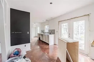 6213 Sanders Dr, Tampa, FL 33611 - Photo 22