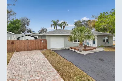 12424 105th Street, Largo, FL 33773 - Photo 2