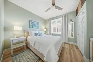 8021 Sailboat Key Blvd S, Saint Pete Beach, FL 33707 - Photo 18