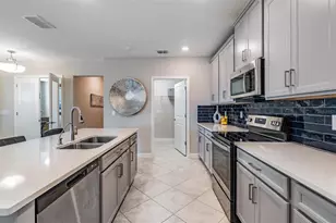 10474 Echo Dock Loop, San Antonio, FL 33576 - Photo 12