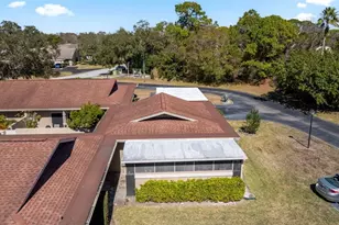 2484 Laurelwood Dr, Clearwater, FL 33763 - Photo 26