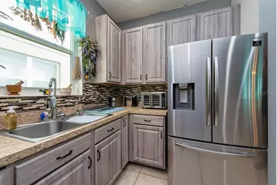 2357 Richwood Pike Drive, Ruskin, FL 33570 - Photo 12