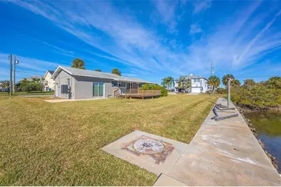 4512 Haiti Drive, Hernando Beach, FL 34607 - Photo 10