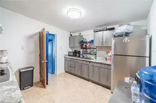 2427 Cannon St, Lakeland, FL 33815 - Photo 6